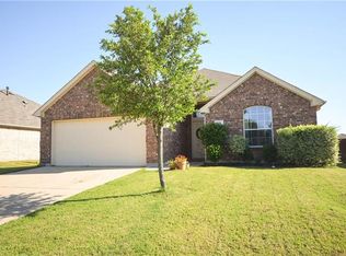 218 Arabian Rd, Waxahachie, TX 75165