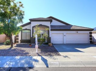 8009 W Tonopah Dr, Peoria, AZ 85382