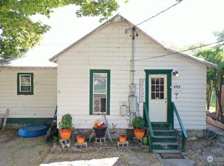 418 S Juniper St, Omak, WA 98841