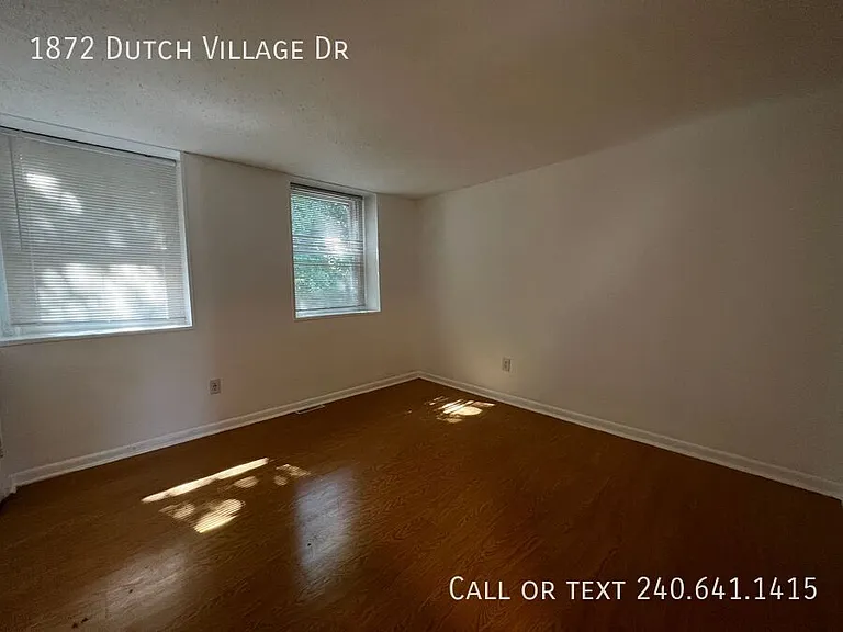 1872 Dutch Village Dr — Photo 10
