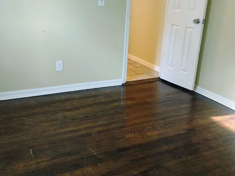 9505 Park Heights Ave #UPSTAIRS — Photo 7