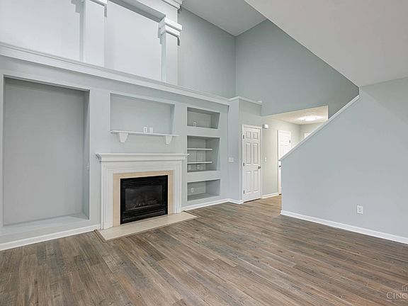 3rd image of 6285 Inverness Way