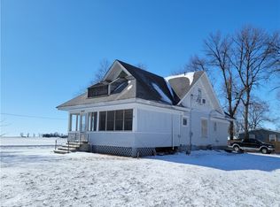 102 W 2nd St, Rippey, IA 50235
