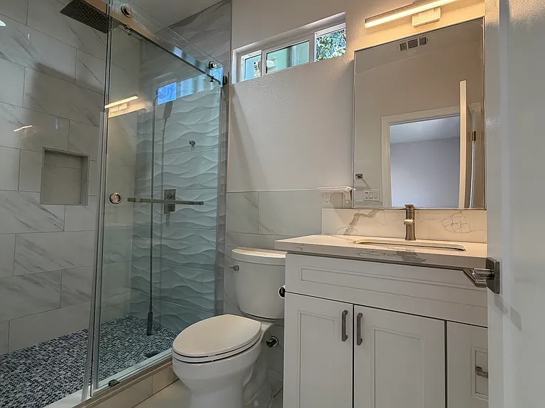 Master bath room
