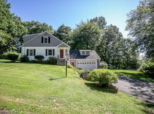 6 Stage Rd, Deerfield, MA 01373