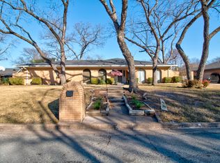 2517 Nantucket Dr, Sherman, TX 75092
