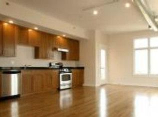 1266 Westminster St #3, Providence, RI 02909