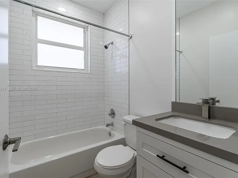 15130 SW 49th Ct — Photo 18