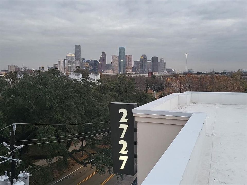 1st image of 2727 Houston Ave #303