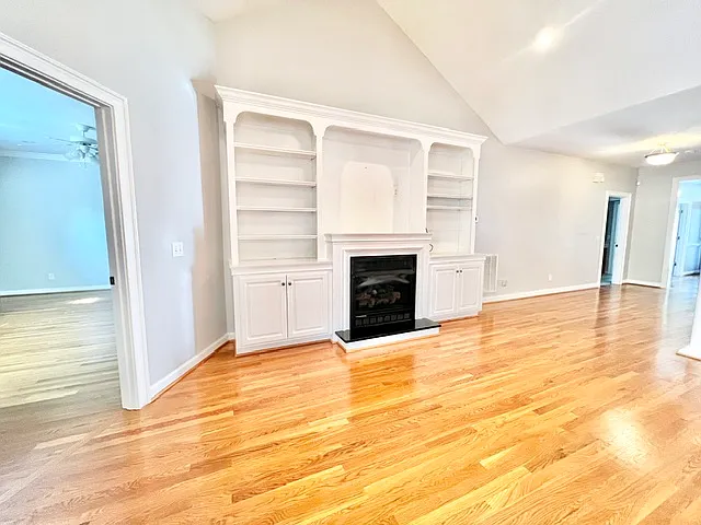 606 Trillium Ct — Photo 16