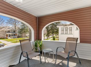 1269 Webb Rd #UP, Lakewood, OH 44107