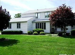 7182 Diamond Rd, Liverpool, NY 13088