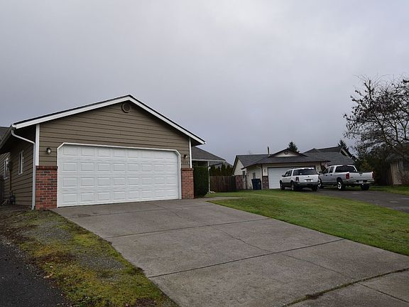 3rd image of 6129 54th Dr NE