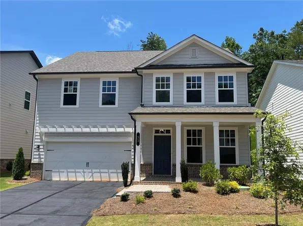 53 Mayfair St, Dawsonville, GA 30534