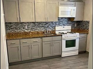 70-22 70th St #2, Ridgewood, NY 11385