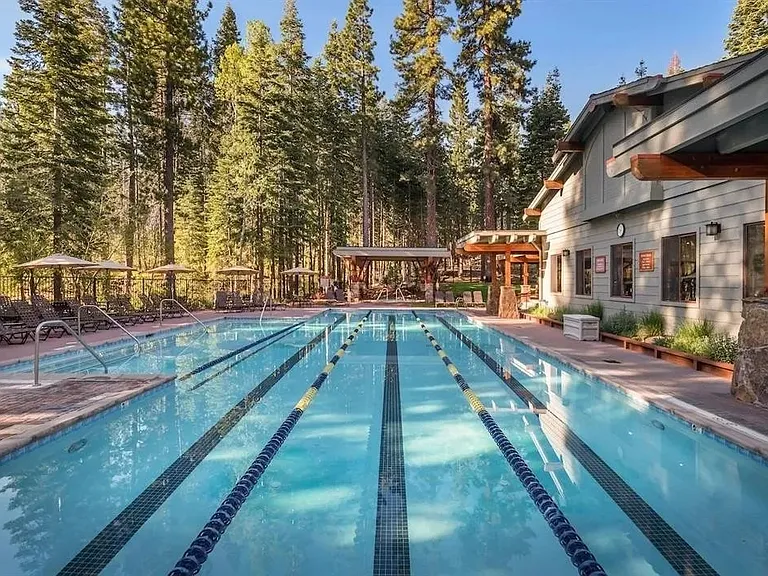 2 outdoor pools within a 5-minute walk