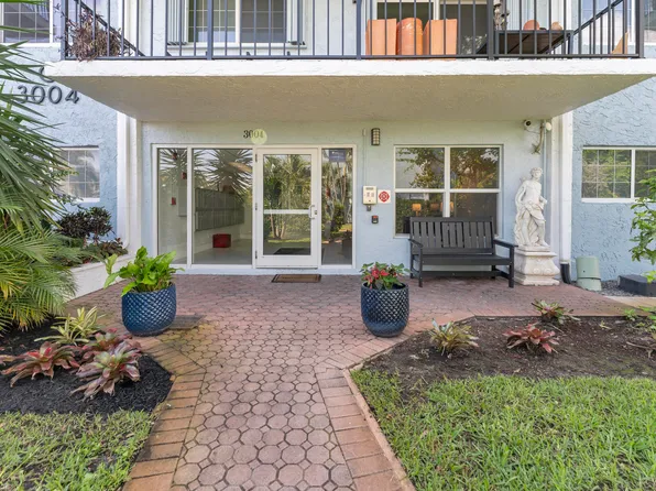3004 NE 5th Terrace #206-c, Wilton Manors, FL 33334