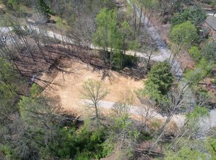 51 Valley Rd, Stearns, KY 42647
