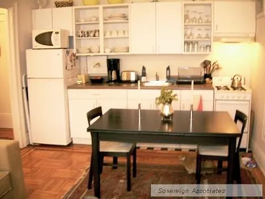 Rented by Sovereign Associates | media 23