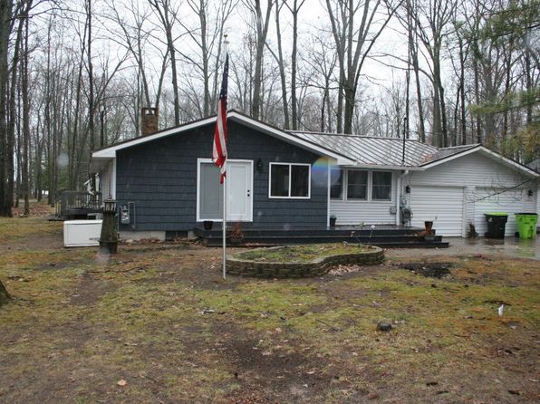 234 Pocahontas Ave, Roscommon, MI 48653