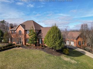 7 Heavenly Pl, Huntington, WV 25705