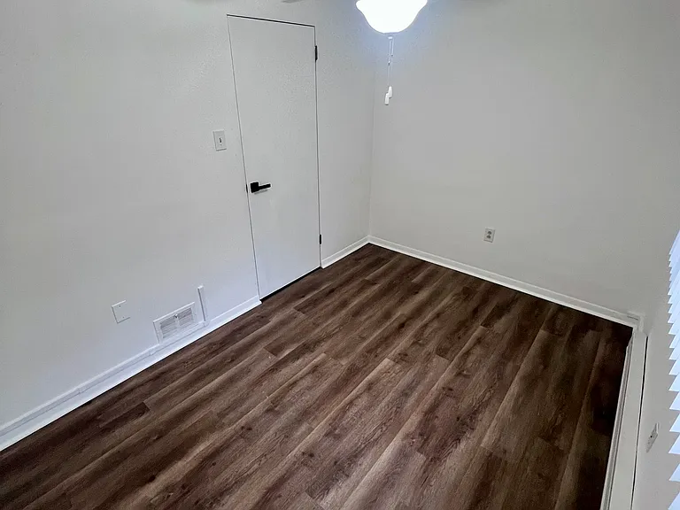 Smaller bedroom/office - 88 sqft - No closet