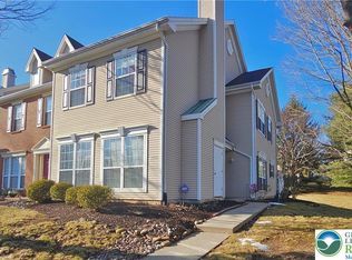 1950 Chancellor St, Hellertown, PA 18055