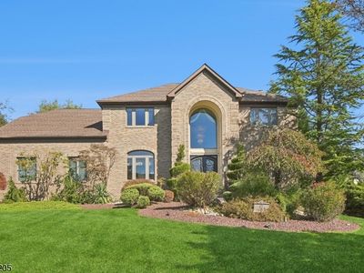 42 Winchester Dr, Scotch Plains, NJ, 07076