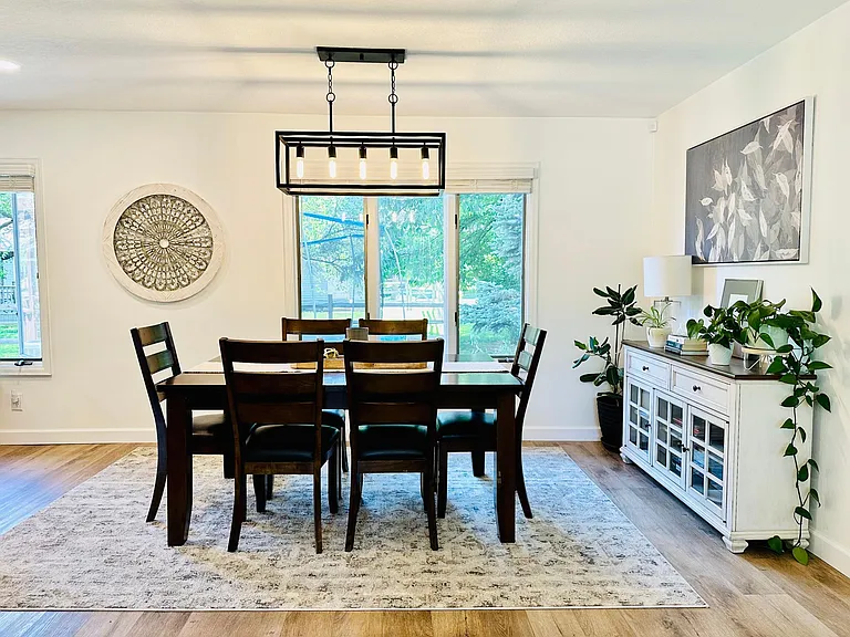 8 Applewood Ct W — Photo 9