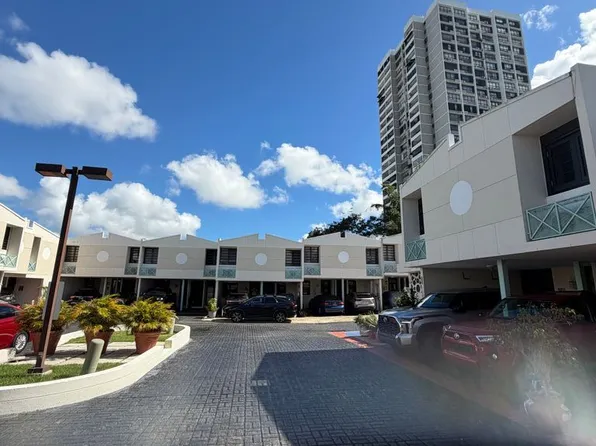Tivoli Villas De Tivoli #304, Guaynabo, PR 00969