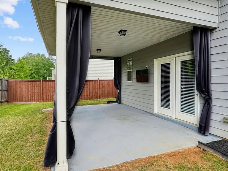 7910 Bristol Valley Dr — Photo 38