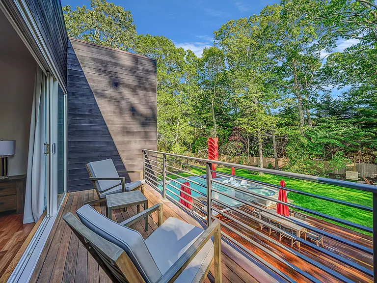 121 Montauk Hwy — Photo 61