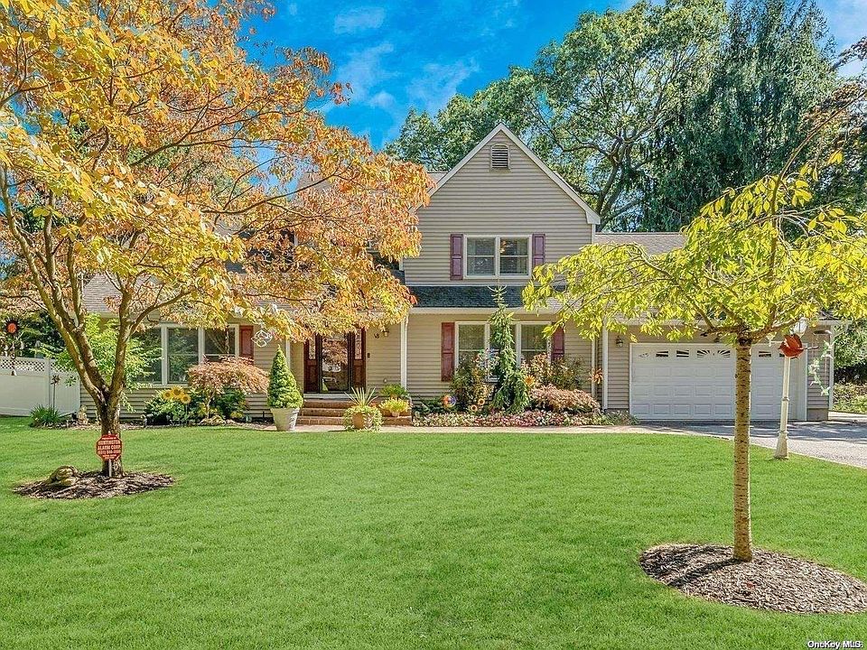 1st image of 18 Poplar Drive
