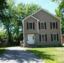 2nd image of 570 Brown Ave