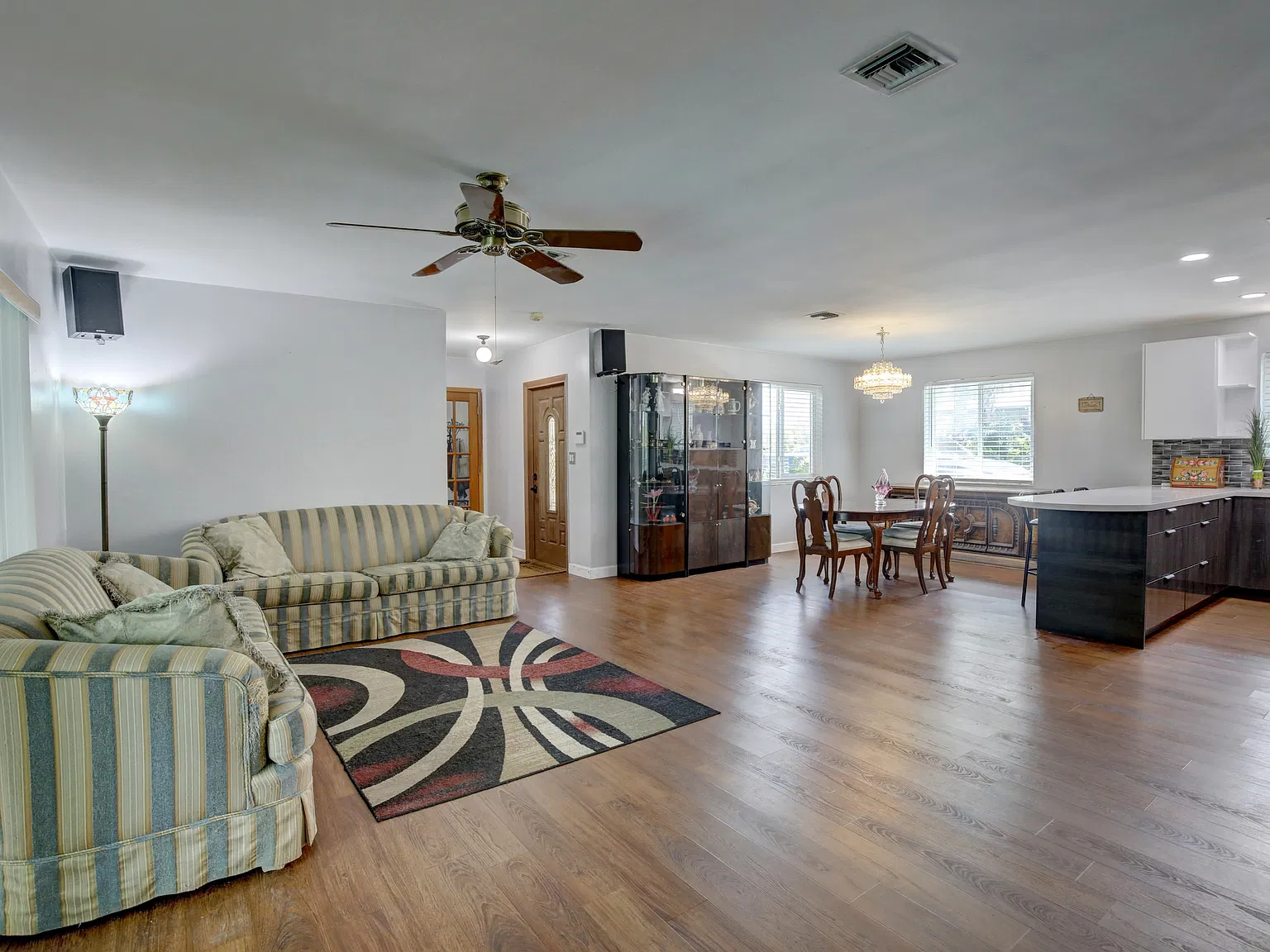 8932 SW 149th Ter — Photo 3
