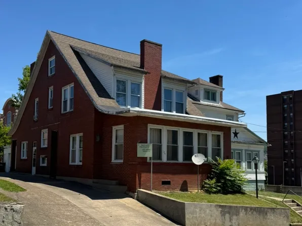 174 Washington Ave, Clarksburg, WV 26301