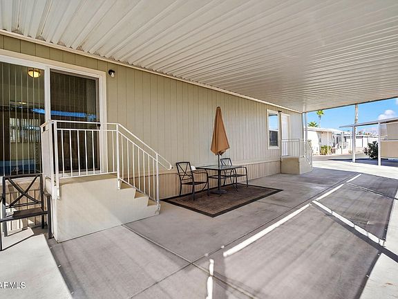 4th image of 202 N MERIDIAN Road #220