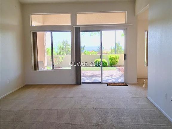 4th image of 2506 Deer Lake St