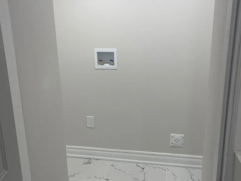 57 Folcroft St — Photo 22