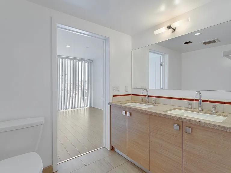 1600 westgate ave — Photo 6