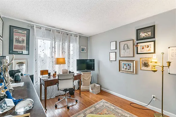 Rented by Daniel Gale Sotheby's International Realty | media 42