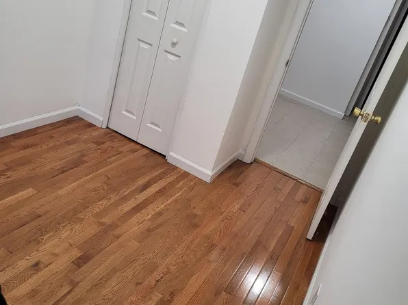 89 West 21st Street image 13 of 21