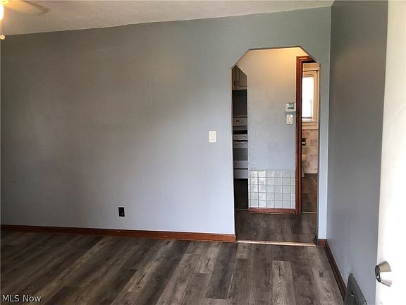 4th image of 4039 E 27th St