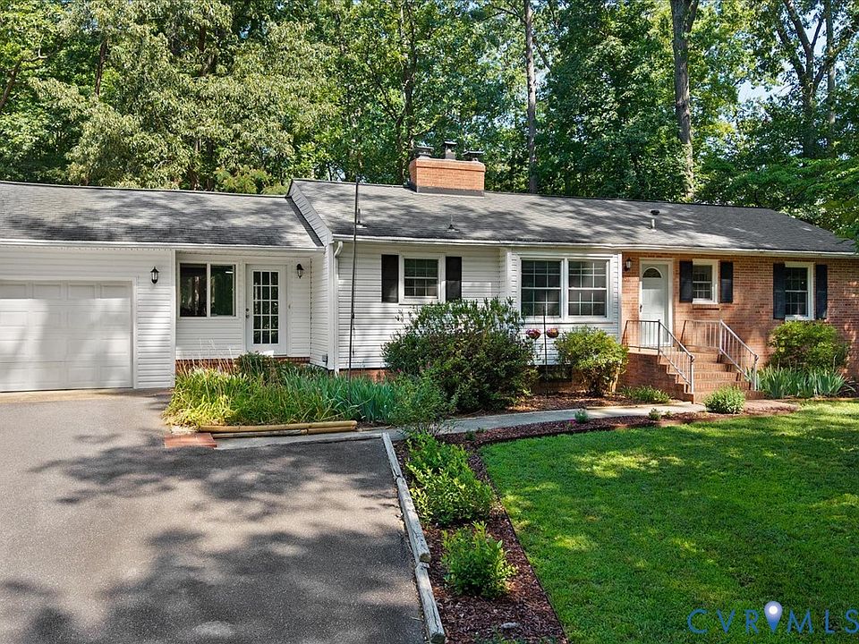 1st image of 106 Oakridge Ave