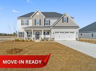 1884 Olde Towne Pointe Blvd, Jacksonville, NC 28546