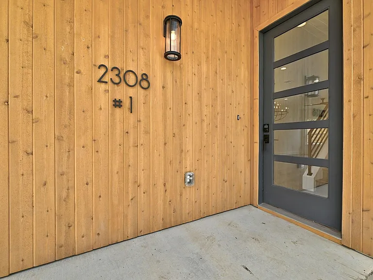 2308 Maxwell Ln #1 — Photo 3