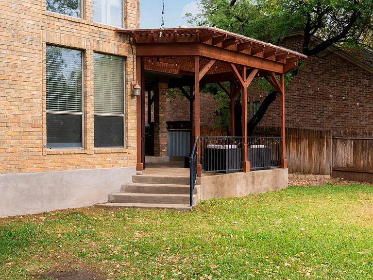 3800 Turkey Path Bnd — Photo 32