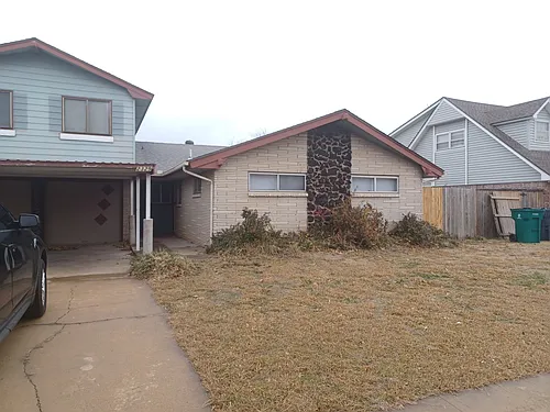 2329 Flair Dr Photo 1