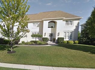 14746 Raymond Ln, Carmel, IN 46032
