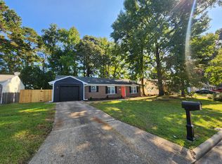 5476 Rutledge Rd, Virginia Beach, VA 23464